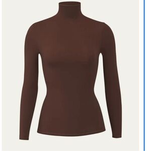 Skims Fits Everybody Turtleneck Top Size M Cocoa